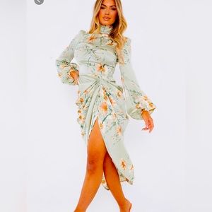 Pretty Little Thing Ruched Dress